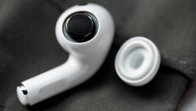 Як поміняти подушечки на Airpods Pro 2 для кращої посадки?