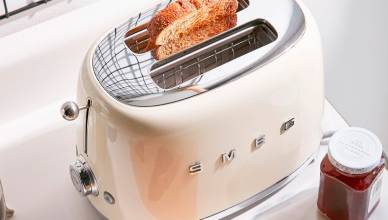 Как быстро и эффективно почистить тостер Smeg?