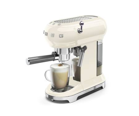 Smeg ECF01CREU