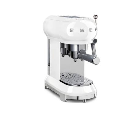 Smeg ECF01CREU