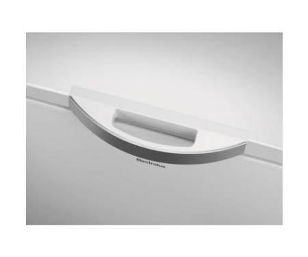 Морозильная камера ELECTROLUX LCB3LF31W0