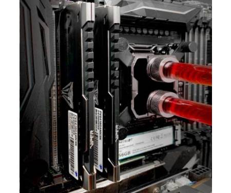 Модуль памяти для компьютера DDR4 32GB (2x16GB) 3000 MHz Viper Steel Patriot (PVS432G300C6K)