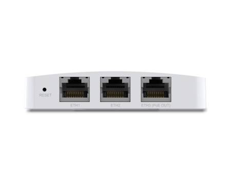 Точка доступа TP-Link EAP225-Wall