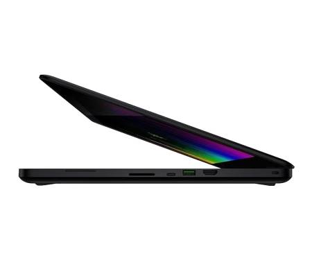 Ноутбук Razer Blade Pro 17 (RZ09-01663E52-R3U1)