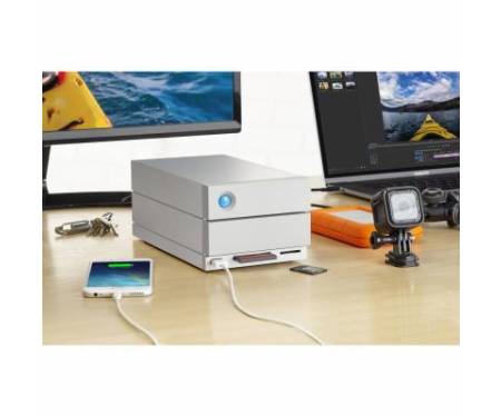 Внешний жесткий диск 3.5" 8TB LaCie (STGB8000400)