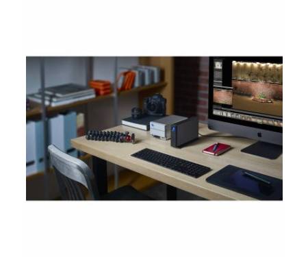 Внешний жесткий диск 3.5" 4TB LaCie (STHA4000800)