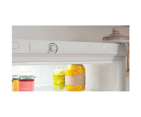 Холодильник Indesit ITI4181WUA