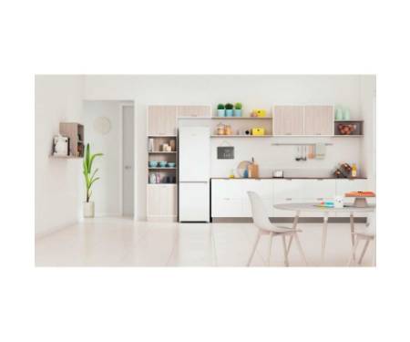 Холодильник Indesit ITI4181WUA