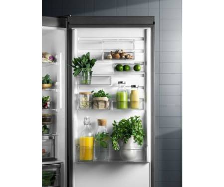 Холодильник Electrolux LNS9TD19S