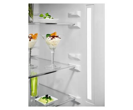 Холодильник Electrolux LNT7ME34K1