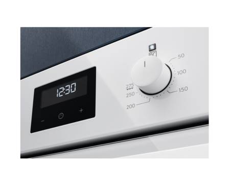 Духовка Electrolux OED3H50TW
