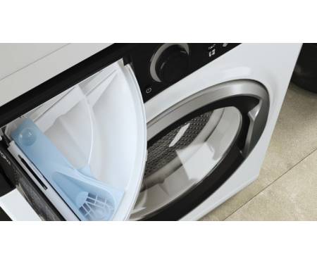 Whirlpool Пральна машина фронтальна WRBSB6228BUA