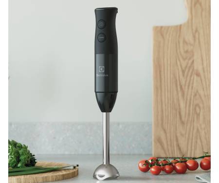 Electrolux Блендер ручной E4HB1-6GG, 600Вт, венчик, мини чоппер 0.6л, чаша 0.6л, черный