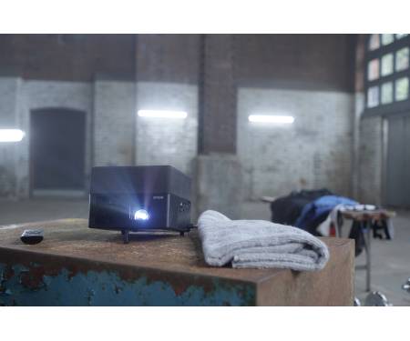 Epson Проектор EF-12 (3LCD, FHD, 1000 lm, LASER) Android TV
