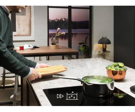 Electrolux Варочная поверхность индукционная, 60см, черный