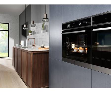 Electrolux Духовой шкаф электрический, 72л EOD3C50TX