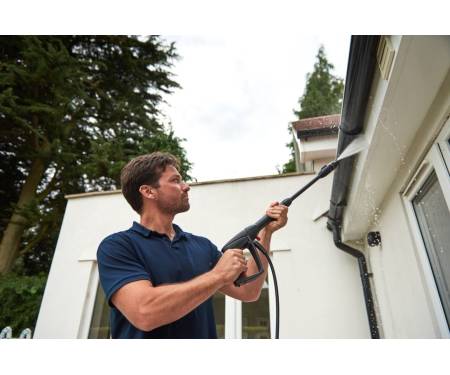 Bosch UniversalAquatak 130