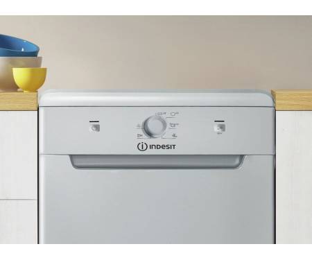 Indesit Посудомоечная машина 10компл., A+, 45см, серебристый