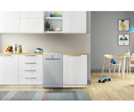 Indesit Посудомоечная машина 10компл., A+, 45см, серебристый