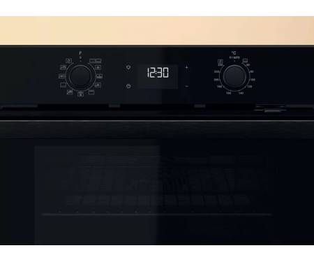 Whirlpool Духовой шкаф электрический, 71л, A+, дисплей, конвекция, телескопические направляющие, черный