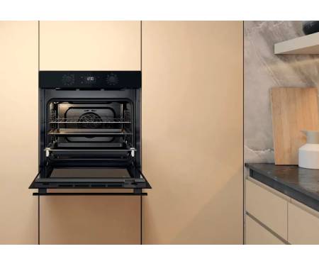 Whirlpool Духовой шкаф электрический, 71л, A+, дисплей, конвекция, телескопические направляющие, черный