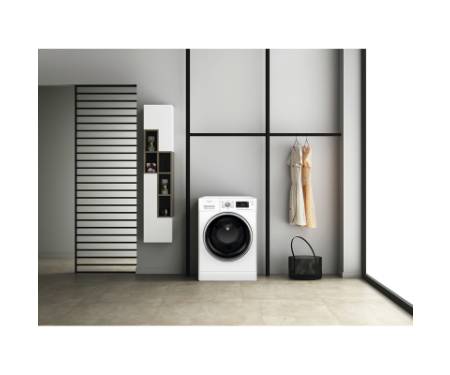 Пральна машина Whirlpool FFB11469BCVUA