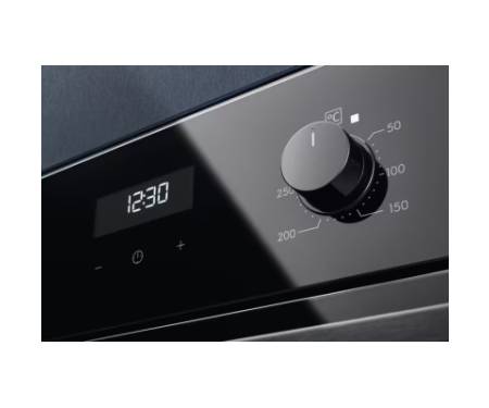 Духова шафа Electrolux EOF5C50BZ