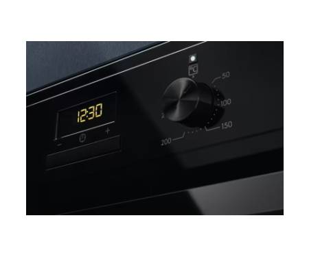 Духова шафа Electrolux EOF3H50BK