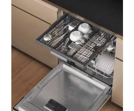 Посудомийна машина Whirlpool W7IHT58T