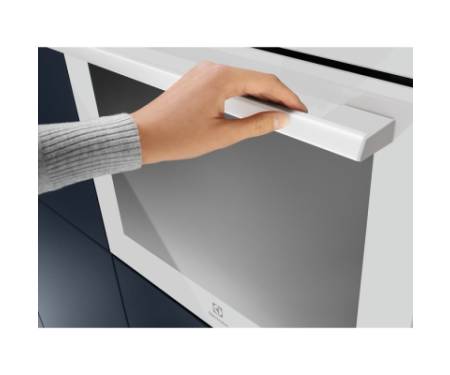 Духова шафа Electrolux EOD6C77WV