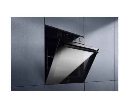 Духова шафа Electrolux EOC6P77H
