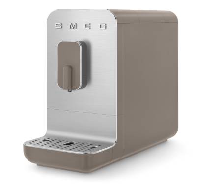 Кофемашина SMEG BCC01TPMEU 4
