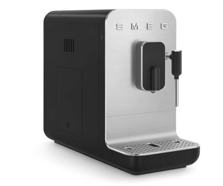 Кофемашина SMEG BCC02BLMEU 3