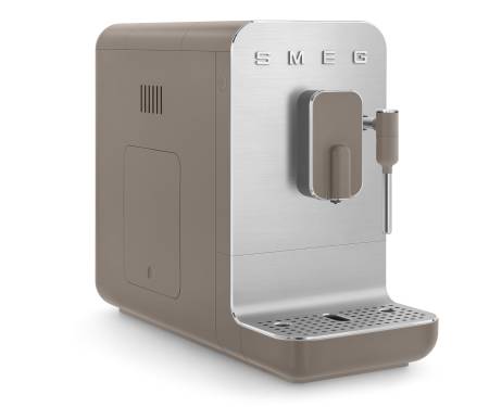 Кофемашина SMEG BCC02TPMEU 3