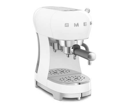 Рожковая кофеварка эспрессо Smeg ECF02WHEU
