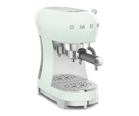 Рожковая кофеварка эспрессо Smeg ECF02PGEU