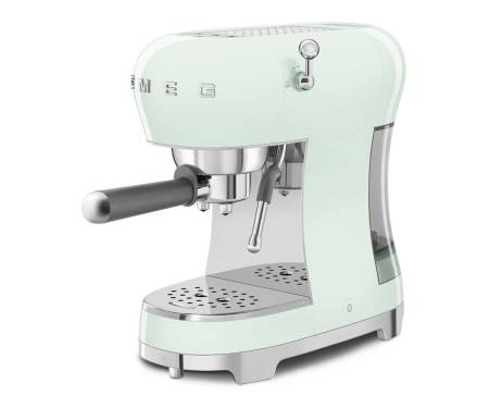 Рожковая кофеварка эспрессо Smeg ECF02PGEU