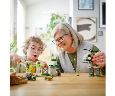 Конструктор LEGO Jurassic World Втеча Тиранозавра 140 деталей (76944)