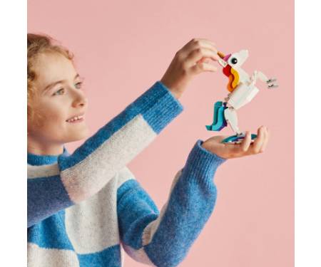Конструктор LEGO Creator Магічний єдиноріг 145 деталей (31140)