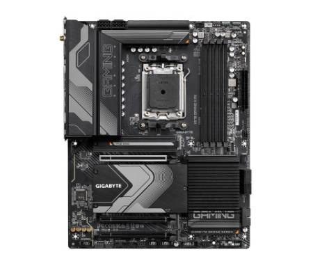 Материнська плата GIGABYTE X670 GAMING X AX
