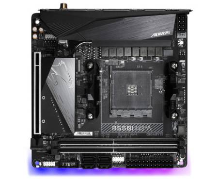Материнська плата GIGABYTE B550I AORUS PRO AX