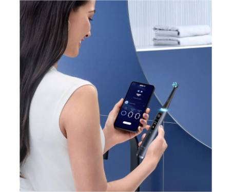 Електрична зубна щітка Oral-B IOM9.1B2.2AD Black Onyx