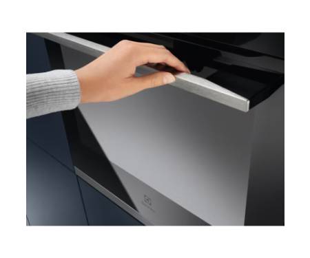 Духова шафа Electrolux KOEBP39WX