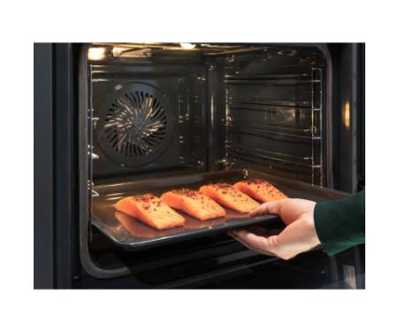 Духова шафа Electrolux EOB8S39WZ