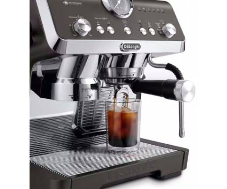 Ріжкова кавоварка еспресо DeLonghi EC 9555 BK
