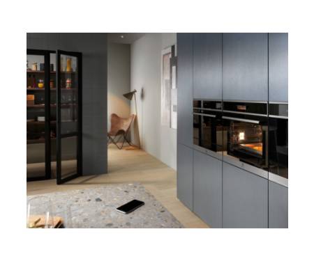 Духова шафа Electrolux EOB8S39WX