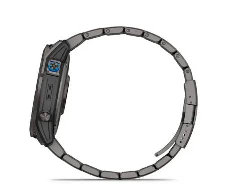 Смарт-часы Garmin D2 Mach 1 Pro with Vented Titanium Bracelet (010-02804-80/81)