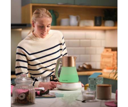 Електрочайник Russell Hobbs 27450-70