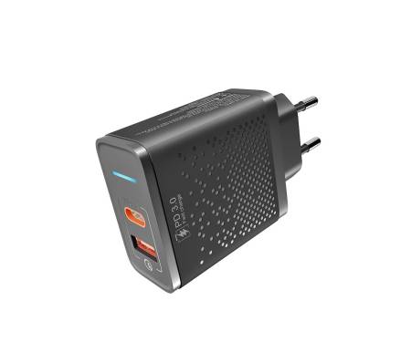 Сетевое зарядное устройство Yoki Led Series  33W Black (YK-33PD+QC) 2