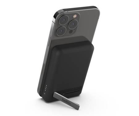 PowerBank Belkin BoostCharge Pro Magnetic 5K 5000mAh Black (BPD006jqBK) 5